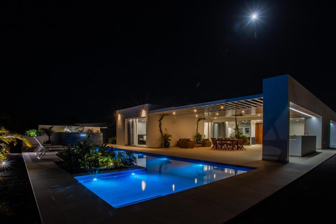 Вилла Golf Palms Коста-Тегисе Экстерьер фото