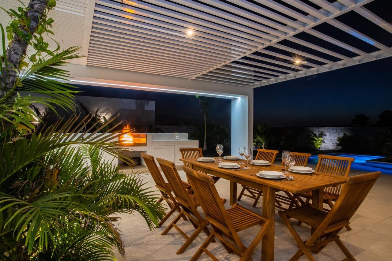 Вилла Golf Palms Коста-Тегисе Экстерьер фото